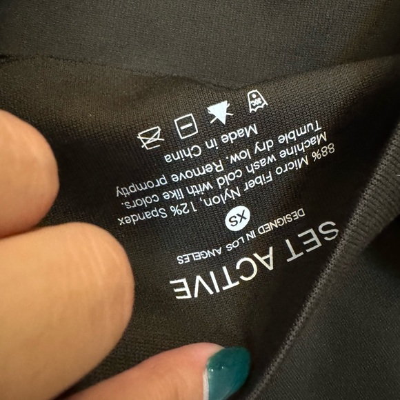 set active workout set - Picture 2 of 2